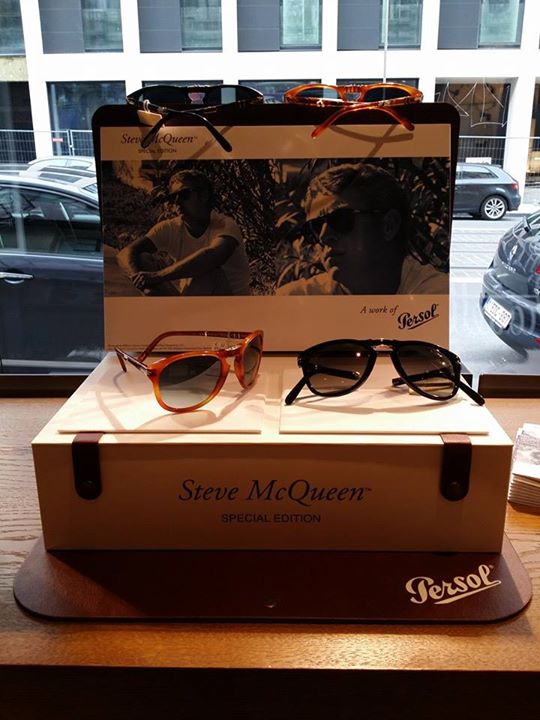 Les légendaires lunettes de Steve McQueen sont rééditées en édition limitées et sont disponibles.…