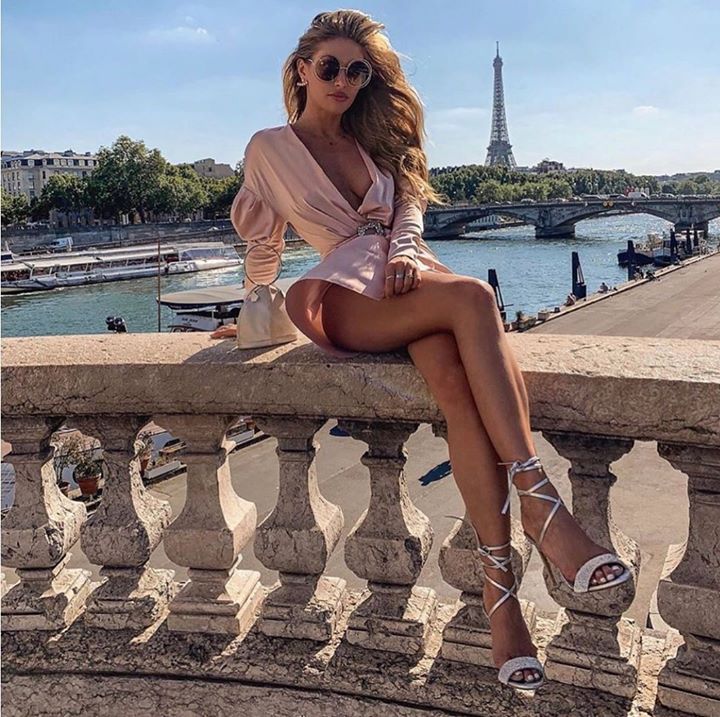 #chloe #sunglasses #eyewear #chloesunglasses #fashion #parisienne #moods #shine #luxuryeyewear #bodartopticiens #bruxelles